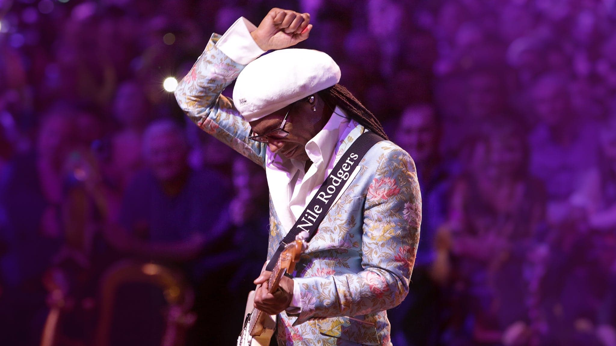 Nile Rodgers & CHIC- Official Ticket and Hotel Bundls