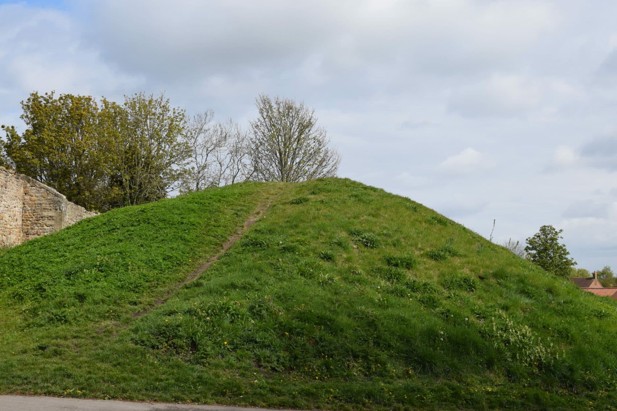 The Hidden Histories of Cataractonium