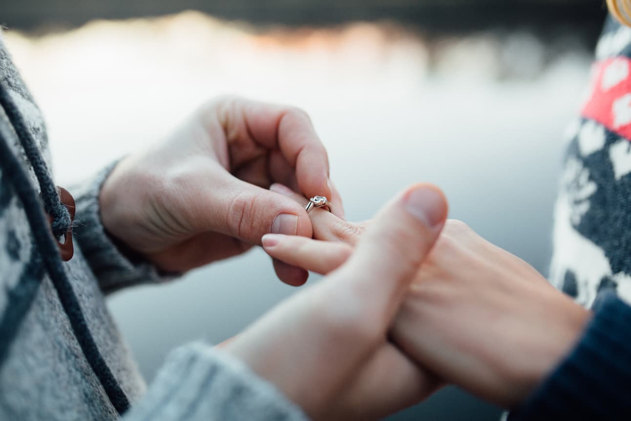 engagement left hand