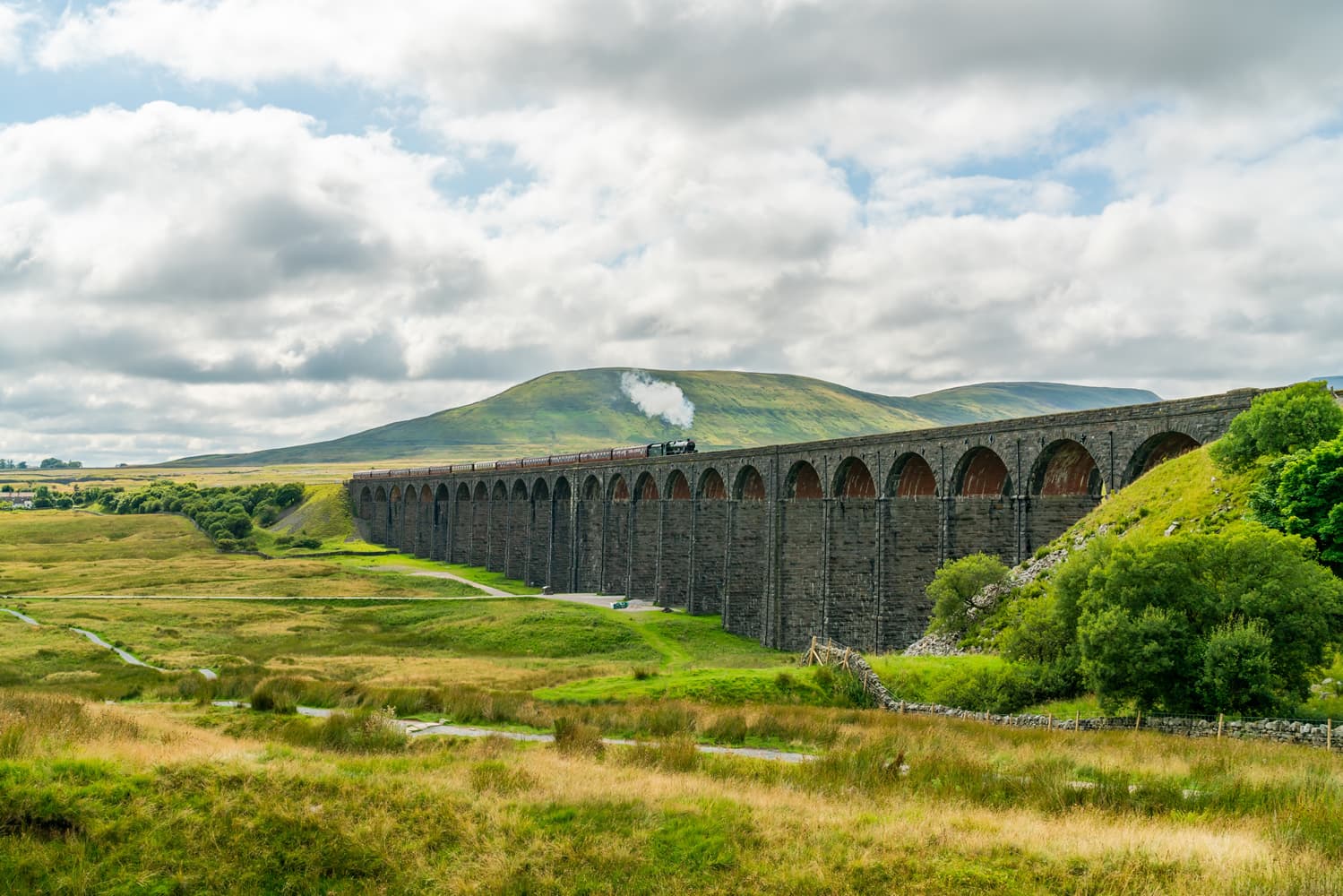 Tourist questions: what time will the steam train pass over Ribblehead Viaduct?