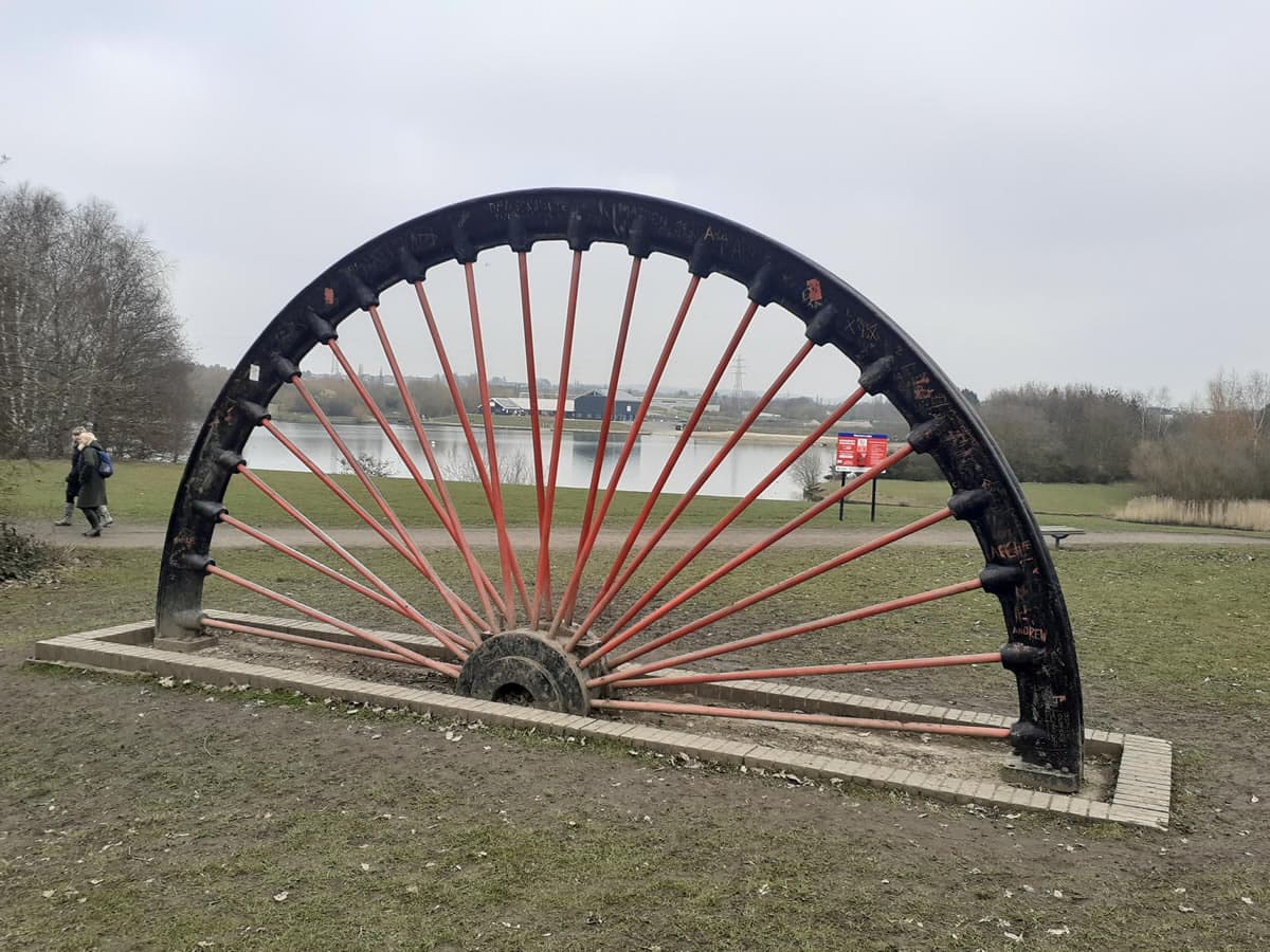 Walk: Broomhill and Manvers