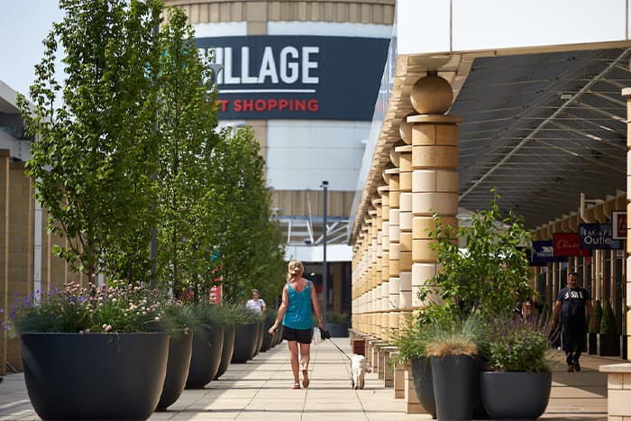 What Fun Marine Activities Are Happening At Lakeside Village For Families This Weekend?