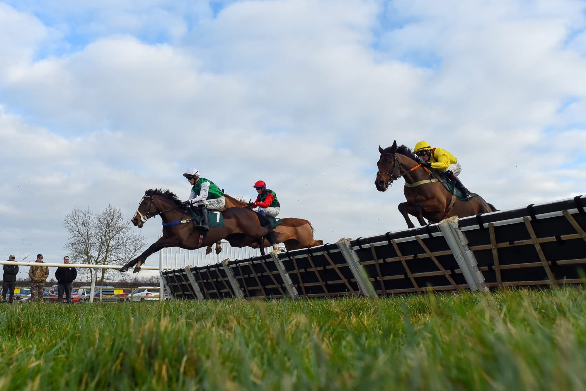 Where To Find The Best Jump Racing Deals In Yorkshire For January 2026?