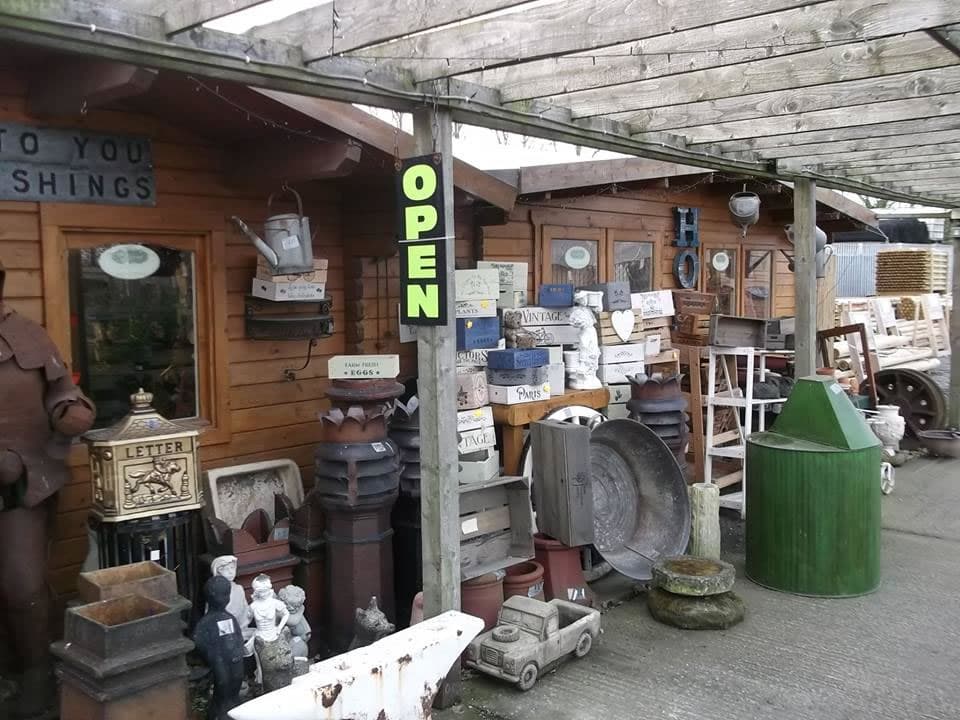 Skirlaugh Garden & Aquatics Centre - Attraction in hull