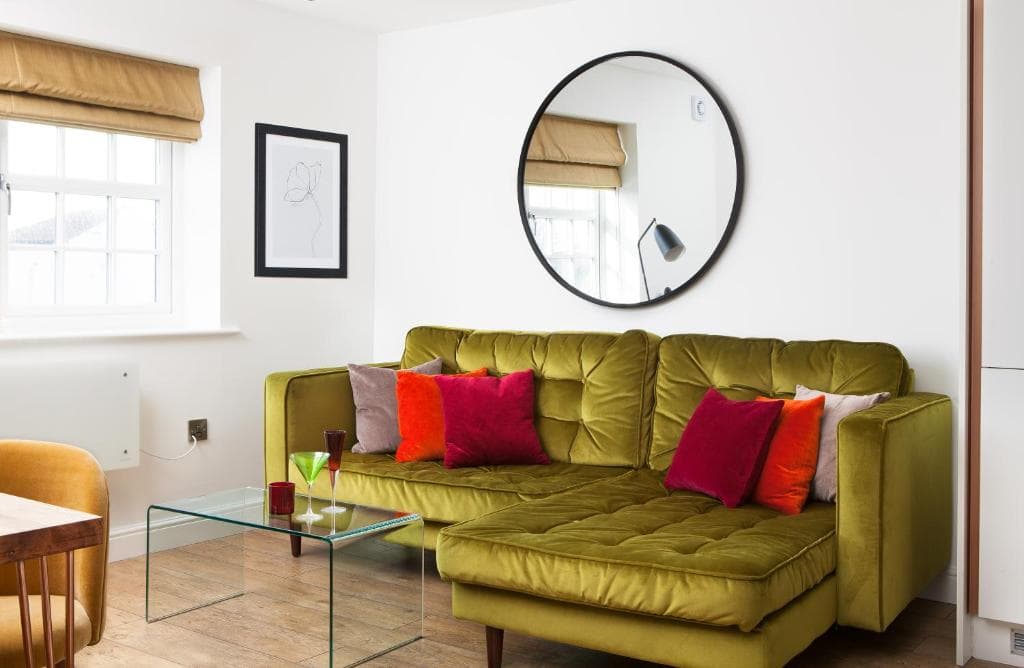 Accommodation at Swanky Suites on the Marina in hull