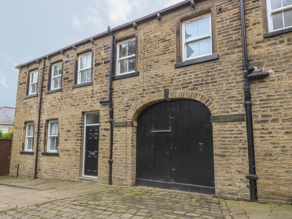 Accommodation at Lister Cottage in halifax