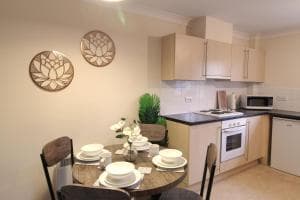 Accommodation at Sunnydale Serviced Apartments - Central location, with allocated parking in wakefield