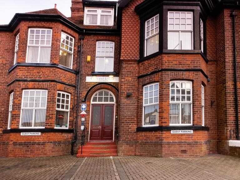 Crescent Lodge Guest House