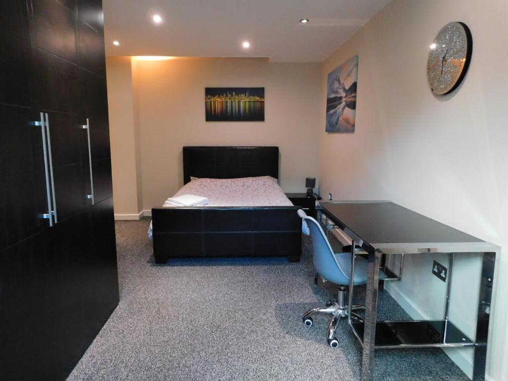 Accommodation at DJS - Modern City Apartment in sheffield