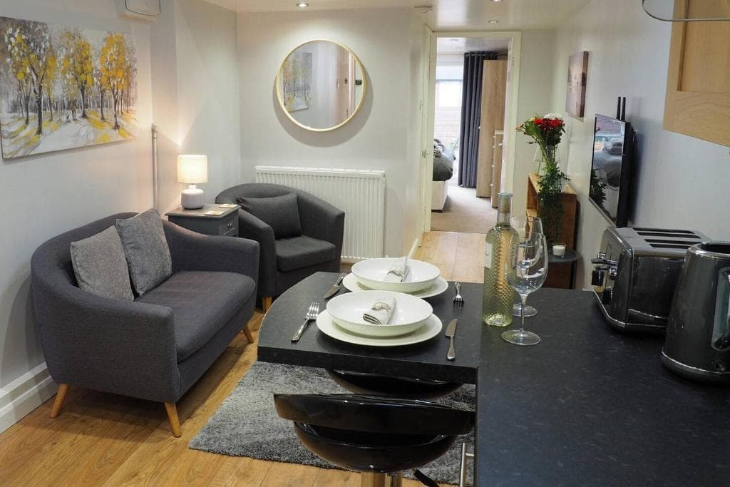 Beautiful 1-Bed Apartment in York