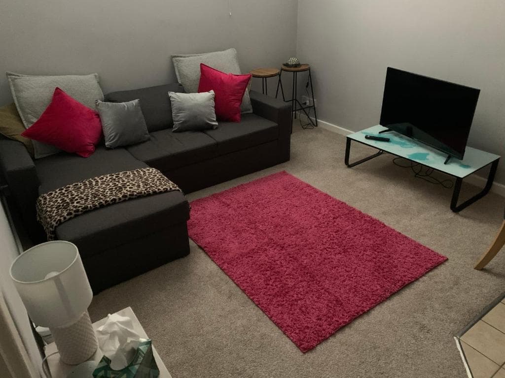 County House City Centre with parking Sleeps 4