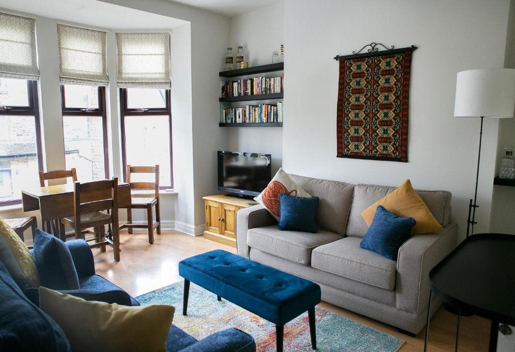 Accommodation at Number 5, 8-10 Cheltenham Mount in harrogate