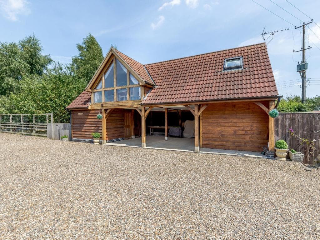 Sunset View, Driffield