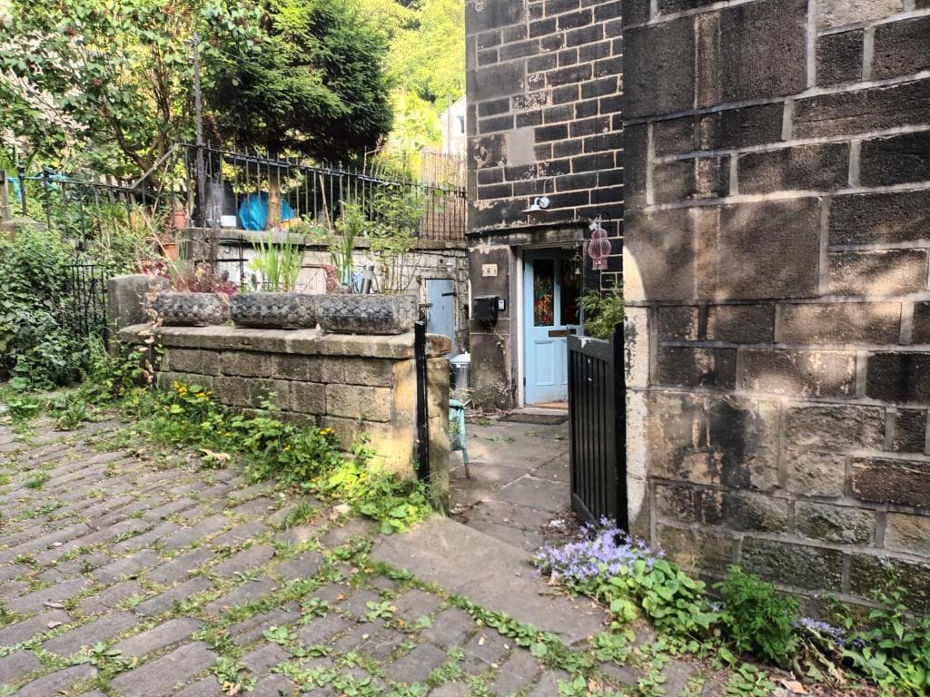 Accommodation at Eclectic Artists Cottage in Bohemian Hebden Bridge in hebden bridge