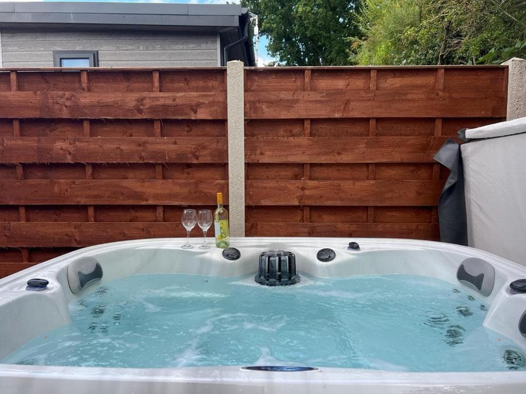 Accommodation at Elder Cabin with Hot Tub in york
