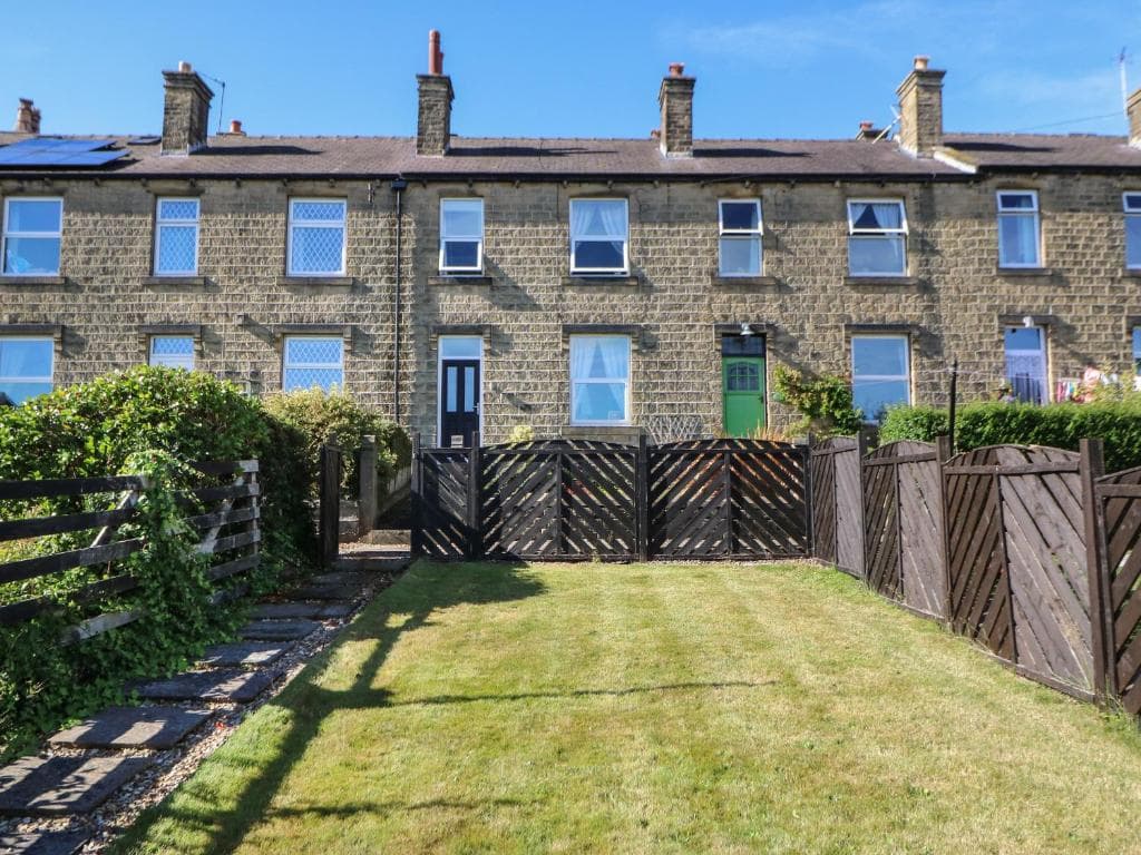 Accommodation at Olive Tree Cottage in holmfirth