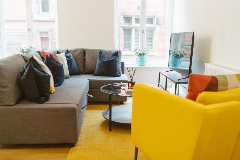 Accommodation at Apartment 1 2 bedrooms, sleeps x 6 in york