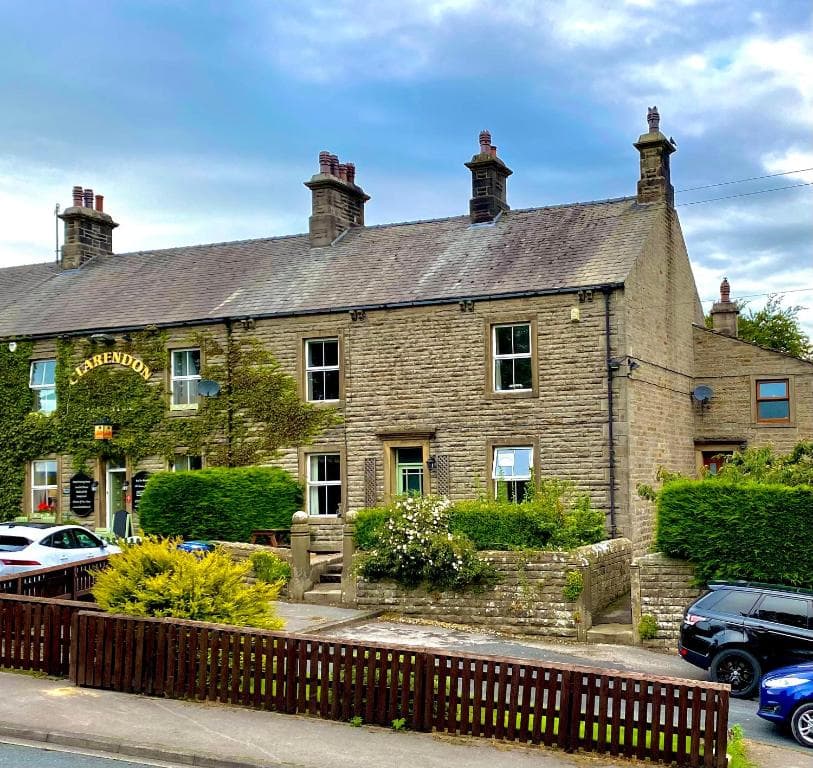 Accommodation at Flatts farm, Yorkshire dales home in skipton