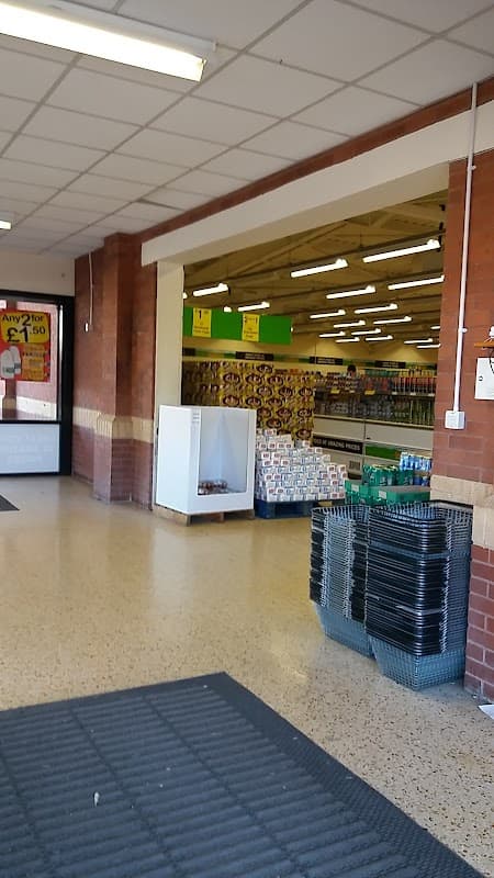 Farmfoods Ltd - Grocers in alverthorpe