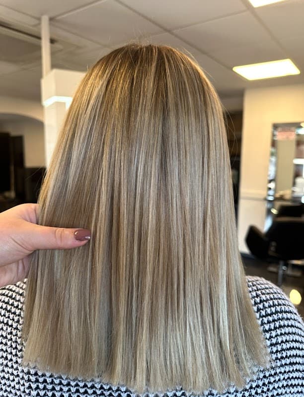 Hair by Tori - Hair Salons in alverthorpe