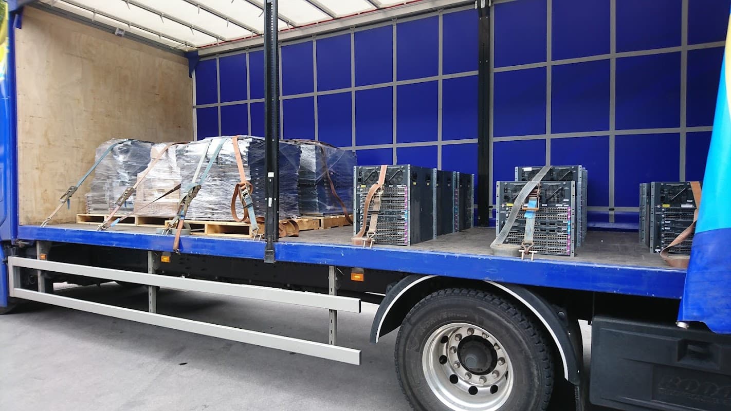 Example Courier Services Ltd. - Couriers in baildon