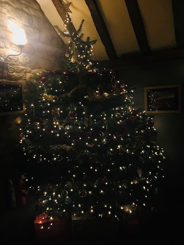 Dining at The Old Glen House in baildon