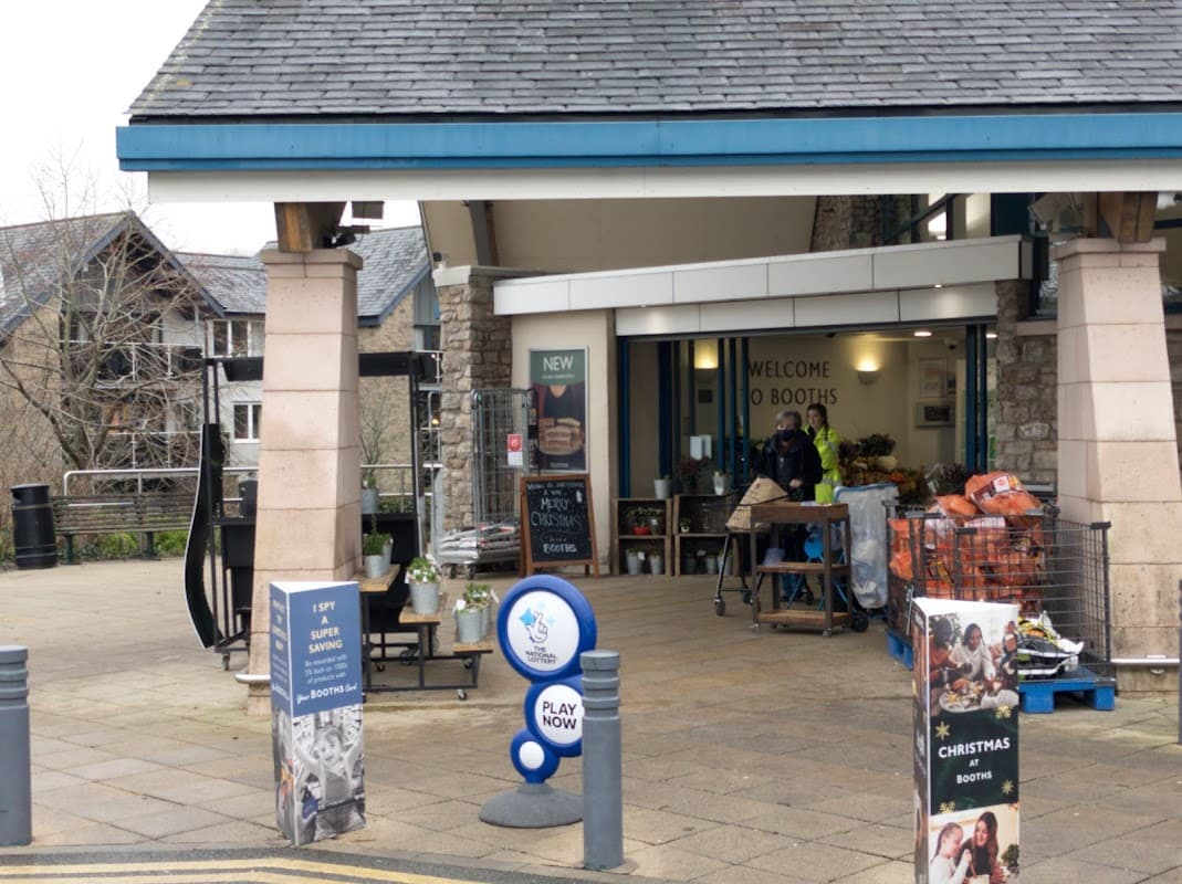 Booths, Kirkby Lonsdale - Supermarkets in barbon
