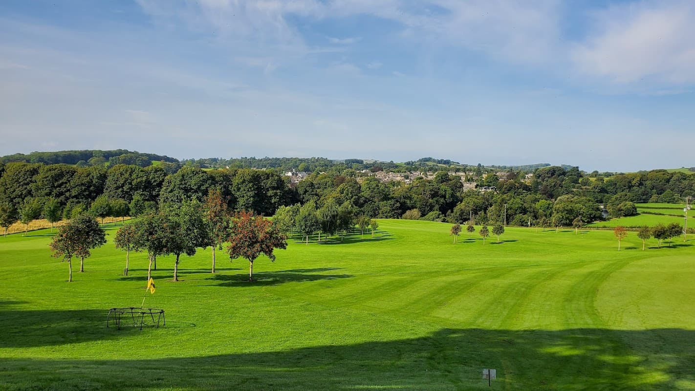Casterton Golf Course - Golf Course in barbon
