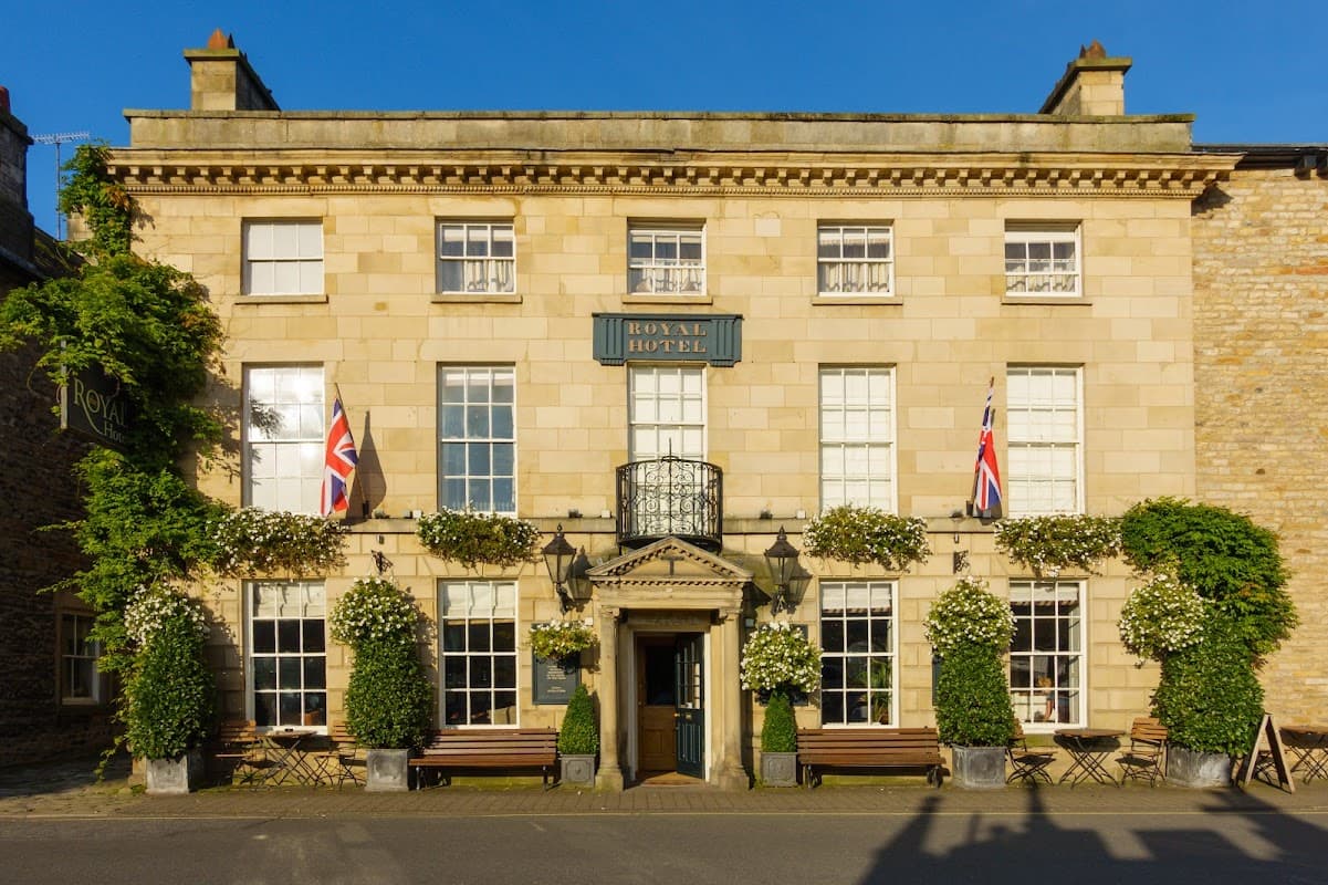 Accommodation at The Royal Hotel & Restaurant in barbon