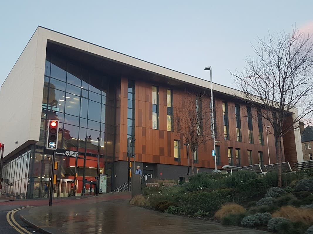 Barnsley Sixth Form College - Colleges in barnsley