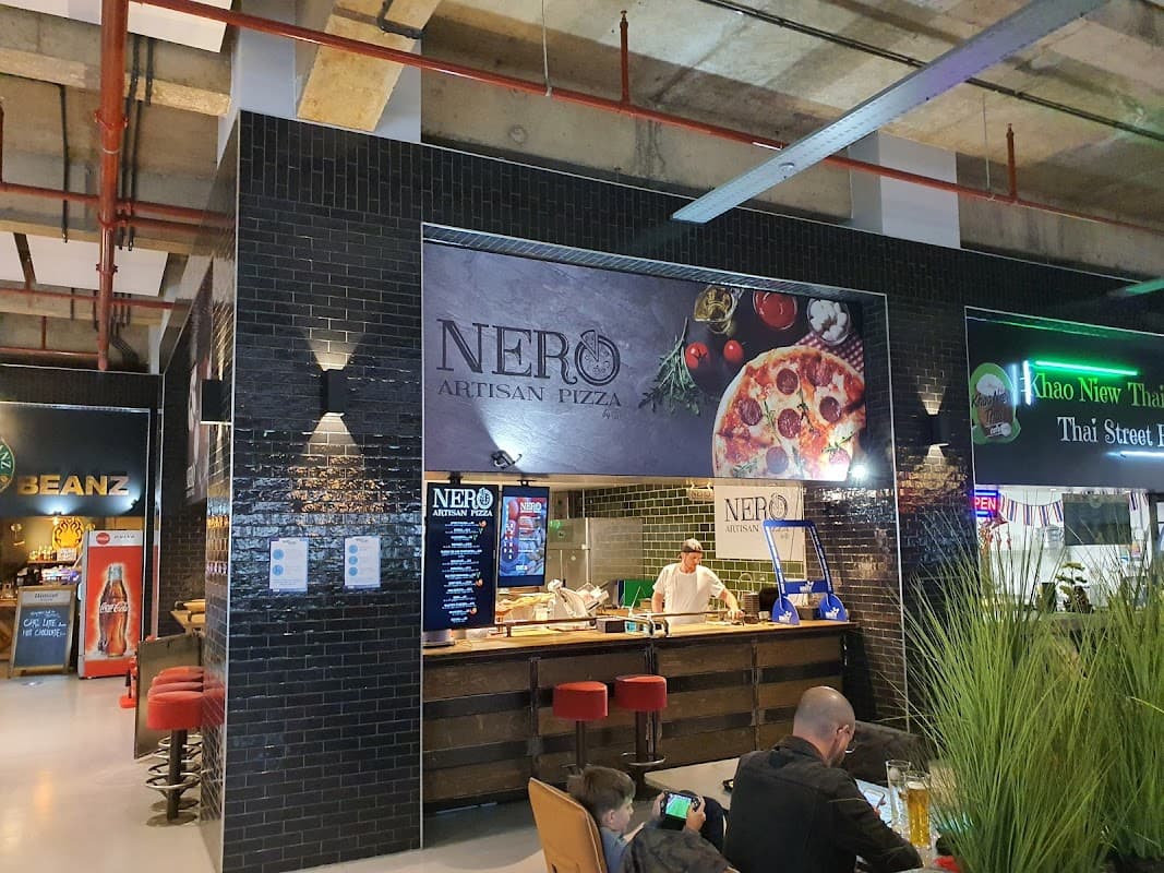 Nero Artisan Pizza