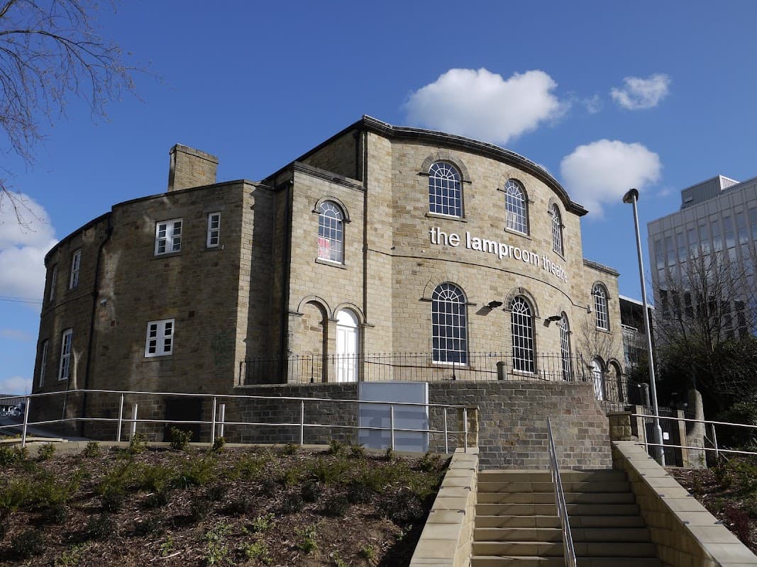 The Lamproom Theatre - Theatre in barnsley