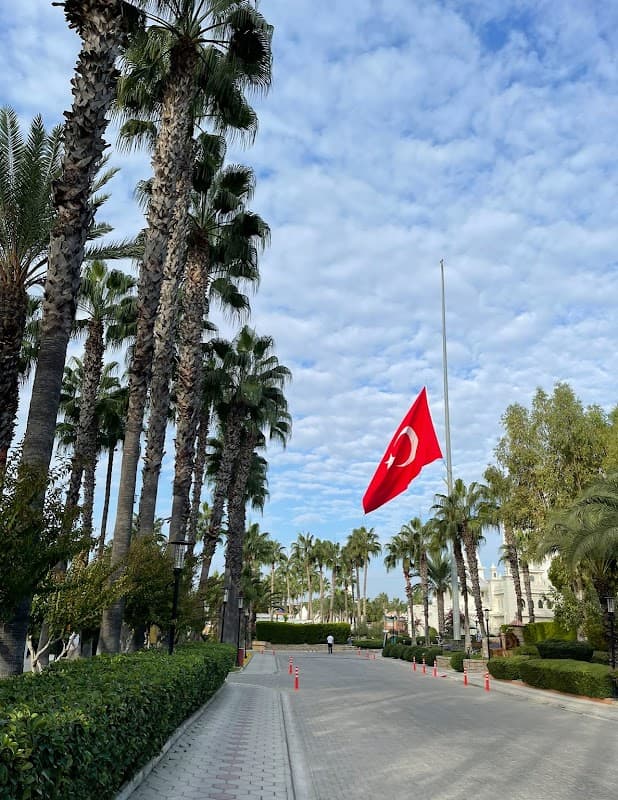 BAWA TOURS & TRAVEL. - Travel Agents in batley