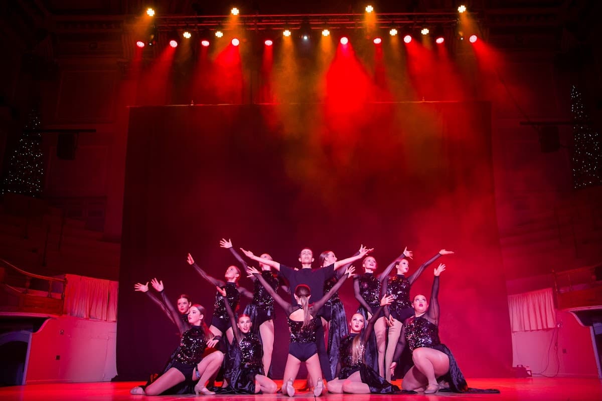 Chris & Lucy Beaumont School of Dance - Theatre in batley