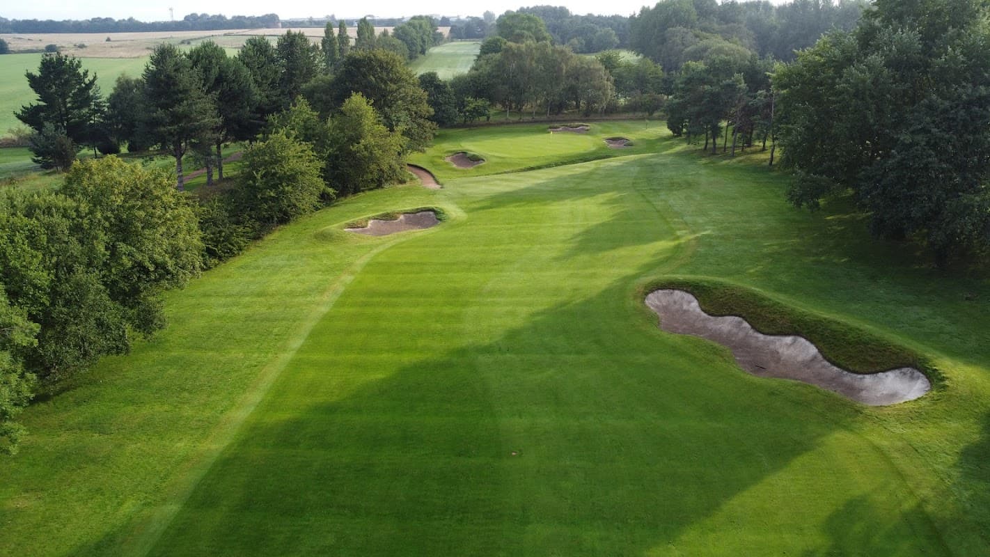 Howley Hall Golf Course - Golf Course in batley
