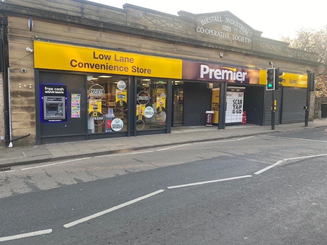 Low lane convenience store premier - Corner Shops in batley