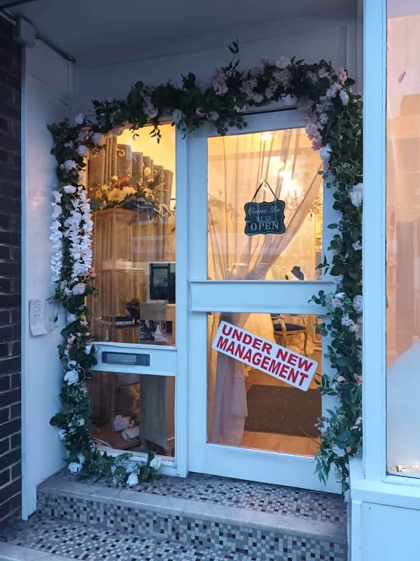 Prom Diva - Bridal Shops in batley