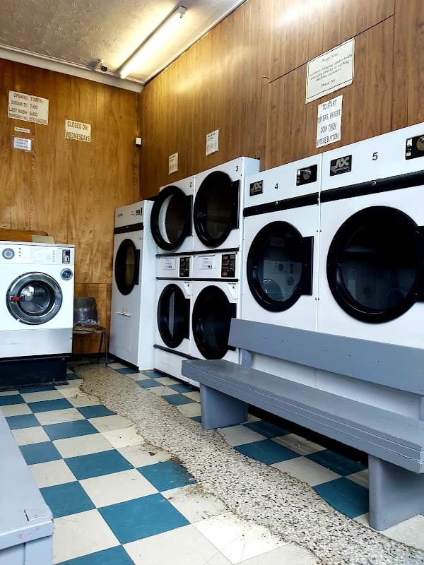 Six Lane End Launderette - Launderettes in batley