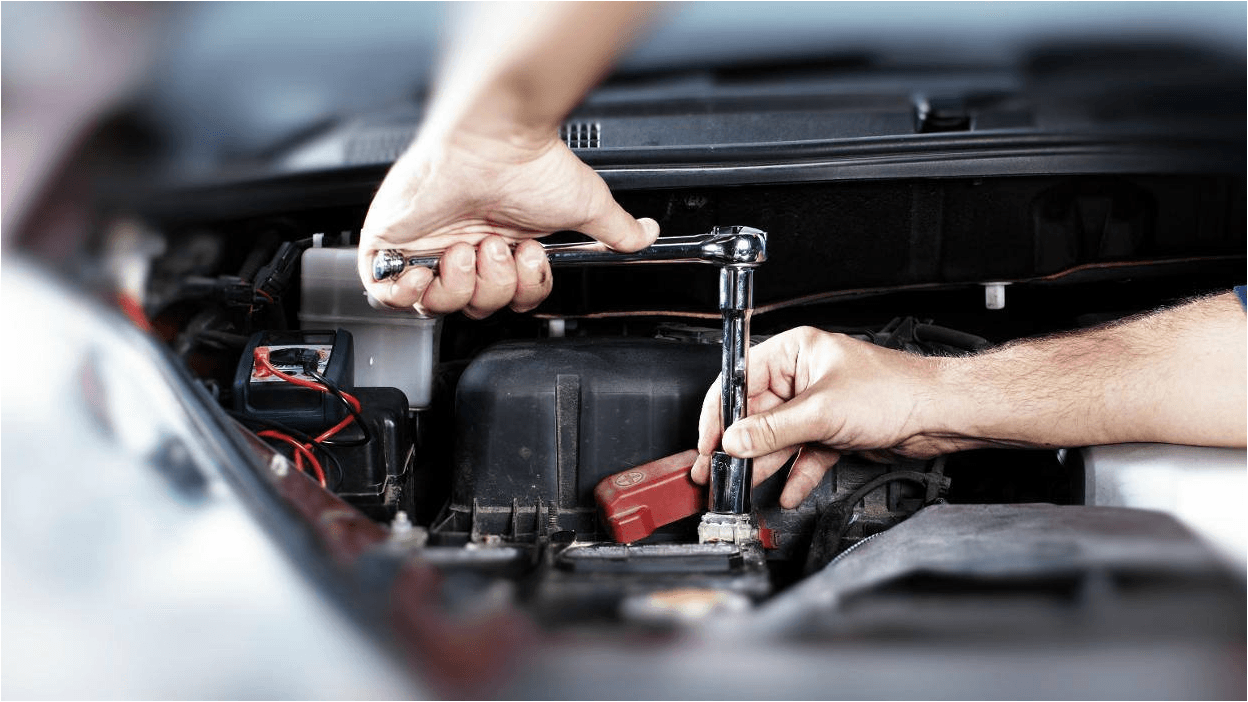 Top Spec Autocare Ltd - Garages in batley