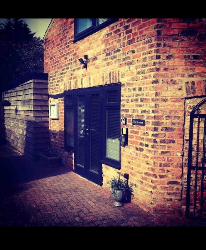 Accommodation at Aiskew Villa Annex With Private Hot Tub in bedale