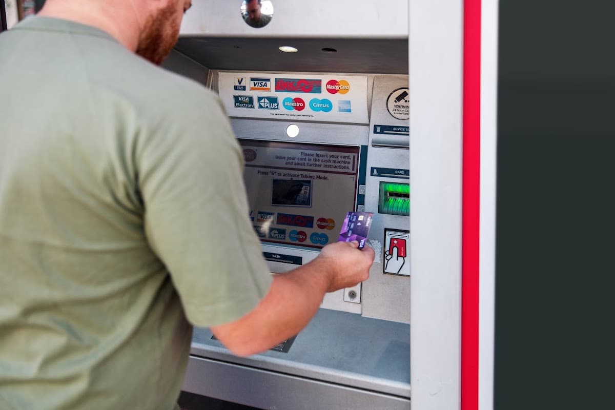 ATM (Post Office) - ATMs in beeston