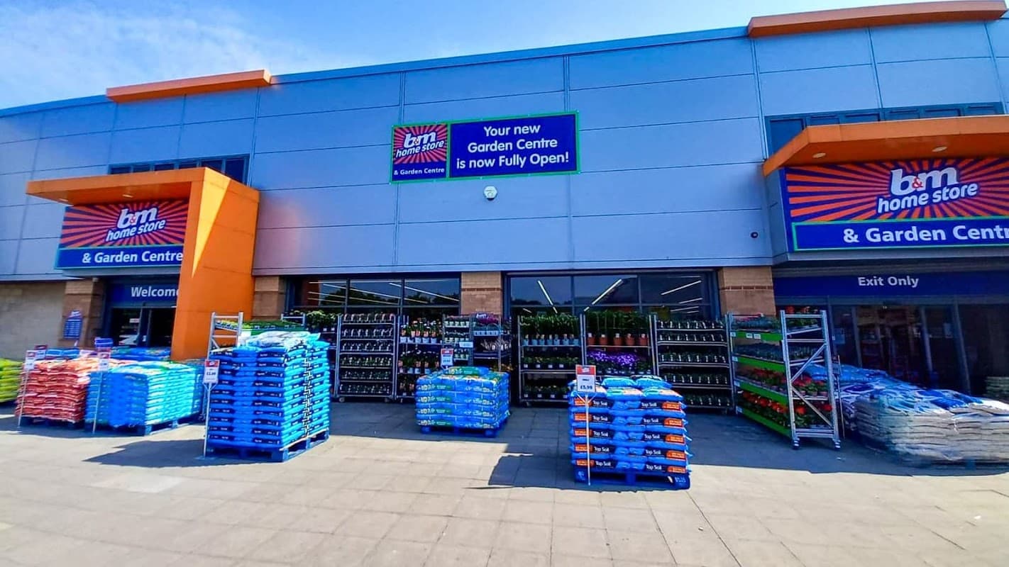 B&M Home Store with Garden Centre - Homeware in beeston