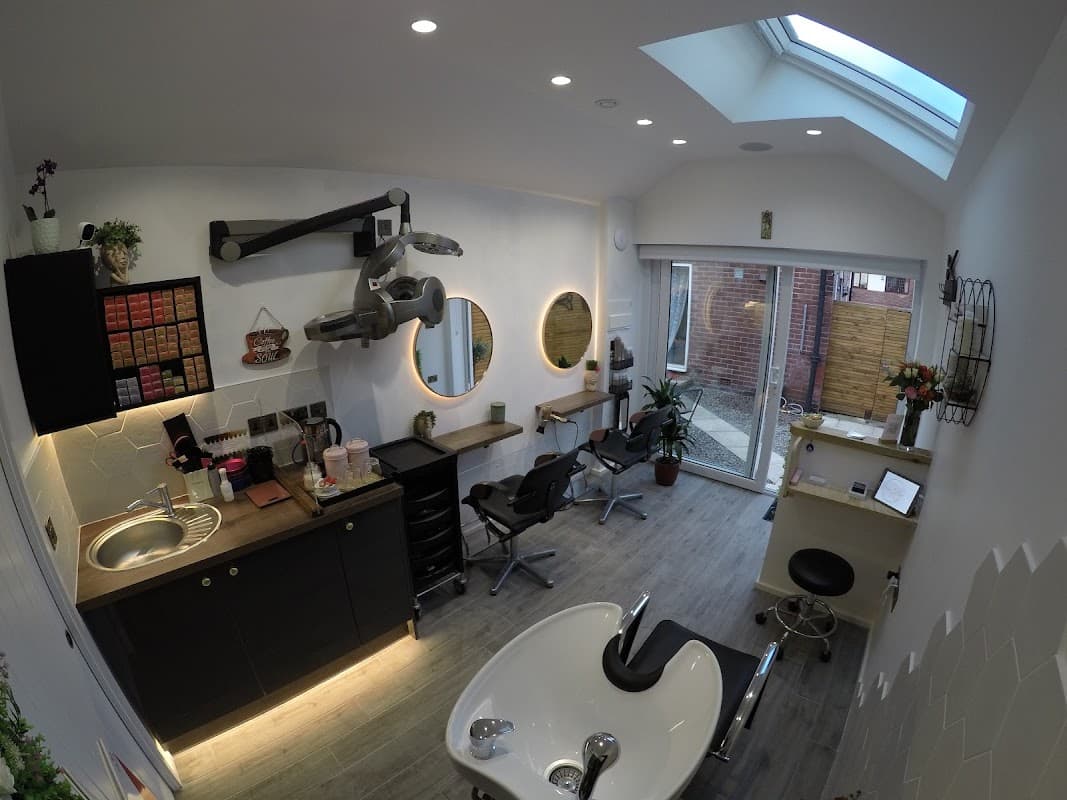 Maria Cottone Hairstylist