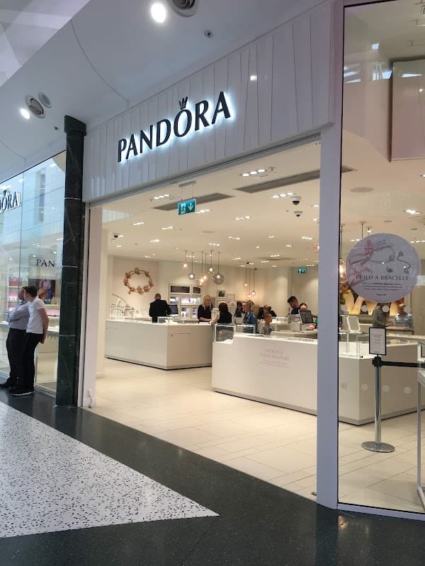 Pandora White Rose - Jewellers in beeston