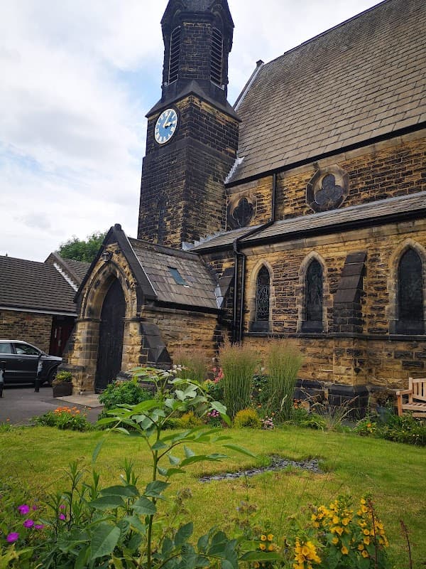 St Marys Parish Church: Beeston - Churches in beeston