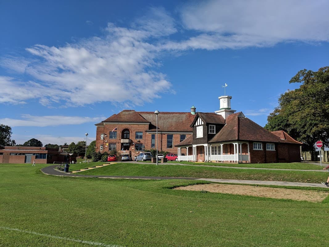 Beverley Grammar School - Primary Schools in beverley