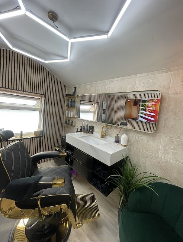 Bri Blends Barbers - Barbers in beverley