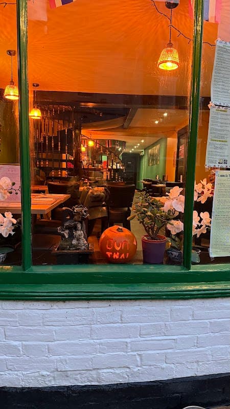 Dining at Bun Thai Restaurant in beverley