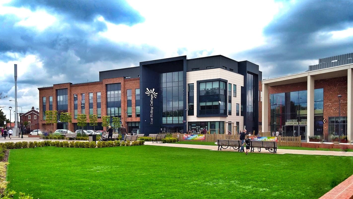 East Riding College - Universities in beverley