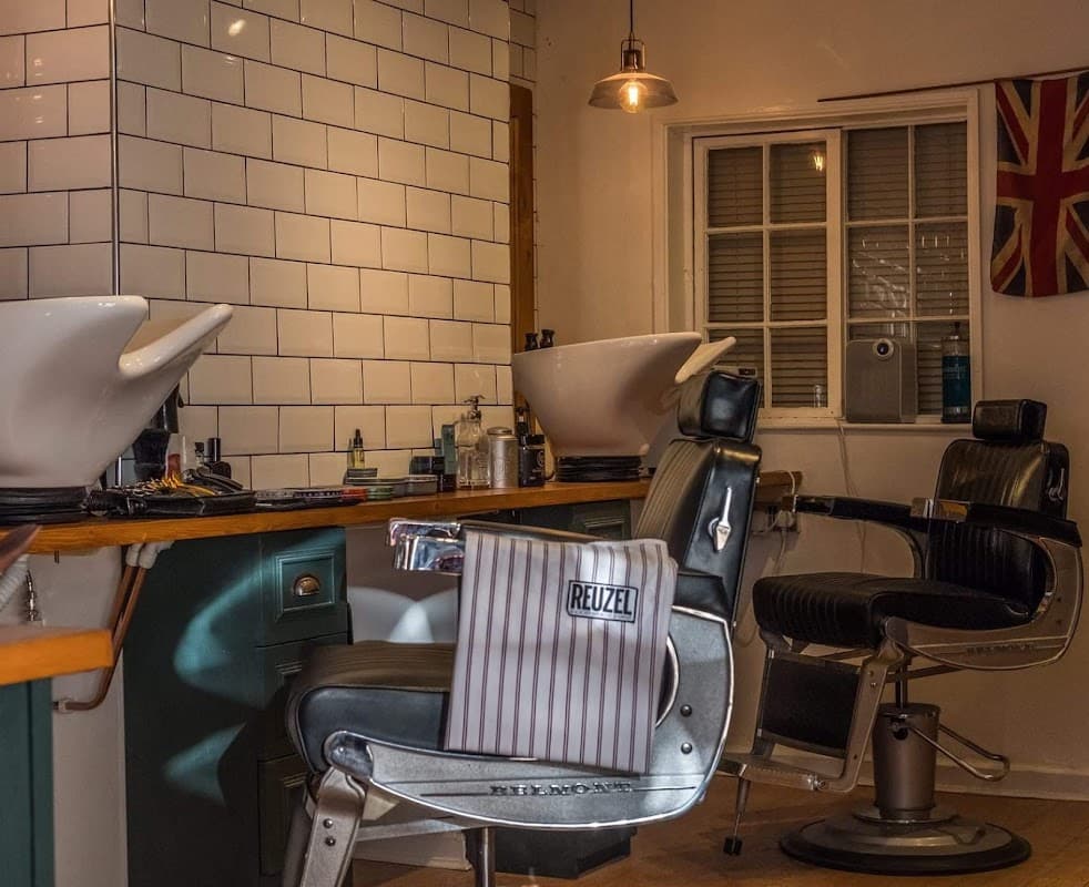 Noblemans Barberco. - Barbers in beverley